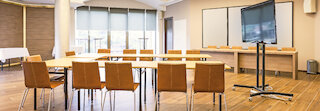 luftbefeuchtung fuer arbeitsfeundliches raumklima im schulungsraum  @ 
